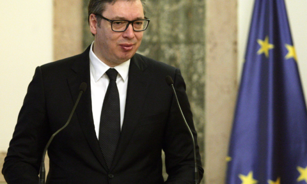 VUČIĆ: LNG TERMINAL VAŽAN ZA CEO BALKAN