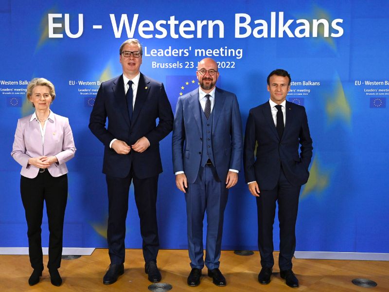 Aleksandar Vucic eu