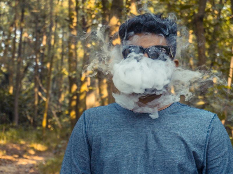 e cigarete dim