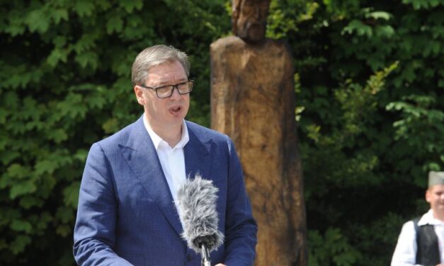 VUČIĆ: IZBORILI SMO SE ZA SRPSKU DRŽAVNOST NA KIM