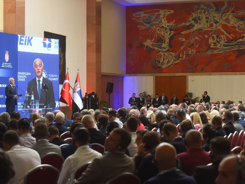 BIZNIS FORUM