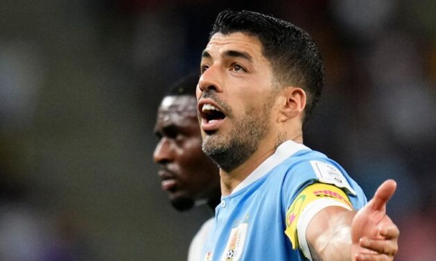 LUIS SUAREZ BI ZBOG POVREDE KOLENA MOGAO DA ZAVRŠI IGRAČKU KARIJERU
