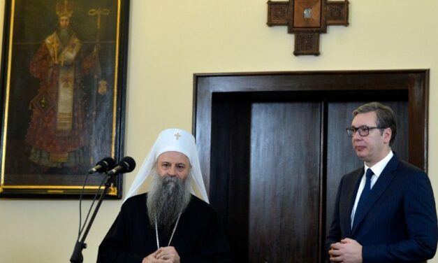 VUČIĆ S PATRIJARHOM O PITANJIMA OD SUDBINSKOG ZNAČAJA ZA NAROD I ZEMLJU