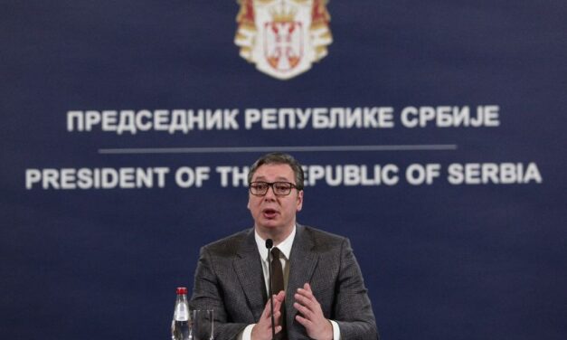 VUČIĆ: DOGODIO SE MIRAN POLITIČKI USTANAK SRPSKOG NARODA NA SEVERU KIM