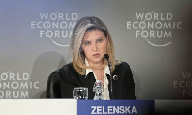 ZELENSKA: UKRAJINA ĆE BITI ZADOVOLJNA MIROM KOJI ĆE PROISTEĆI IZ POBEDE KIJEVA