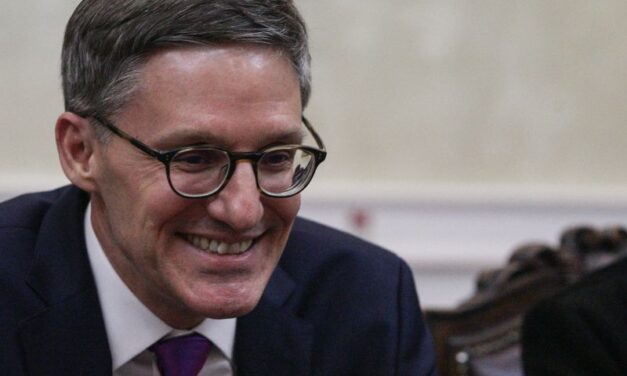 ŠOLE:SA VUČIĆEM I KURTIJEM O POTREBI NAPRETKA U NORMALIZACIJI ODNOSA