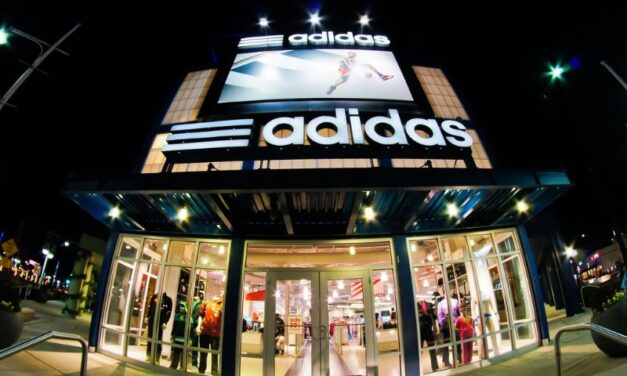ADIDAS PLANIRA DA DONIRA ROBU ZAOSTALU IZ PREKINUTOG PARTNERSTVA SA K.VESTOM