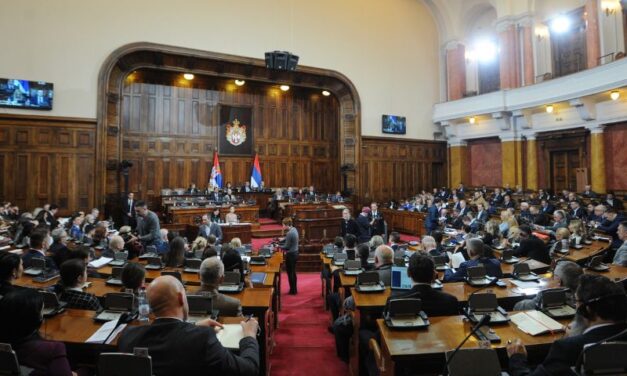 DEO OPOZICIJE NAJAVIO PROTEST ZA SUBOTU I “PRSTEN OKO RTS-A”