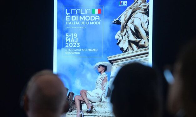 FANTASTIČNA IZLOŽBA “ITALIJA U MODI” U ETNOGRAFSKOM MUZEJU