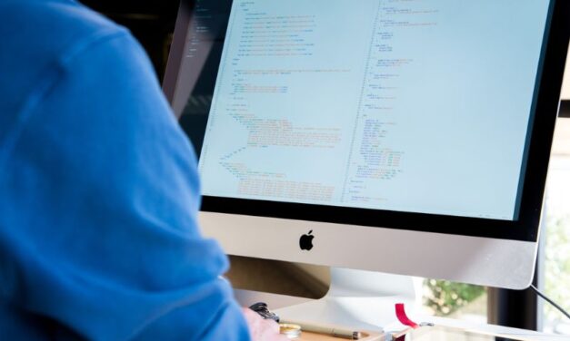 KOMPANIJA ADOBE ĆE UBACITI ELEMENTE VEŠTAČKE INTELIGENCIJU U SOFTVER FAJERFLAJ
