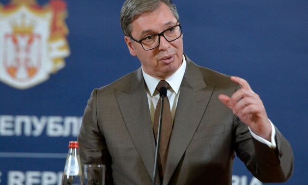 VUČIĆ: PRIŠTINA MORA DA ISPUNI ZSO, STAV SRBIJE JE JASAN