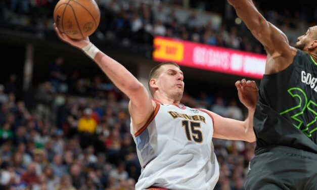 NBA: NIKOLA JOKIĆ TRIPL-DABLOM ODVEO DENVER U POLUFINALE PLEJ-OFA ZAPADA