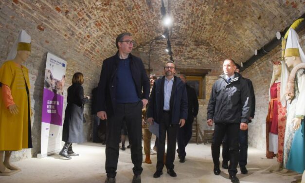 VUČIĆ OTVORIO TVRĐAVU FETISLAM I ZAHVALIO EVROPSKIM PARTNERIMA