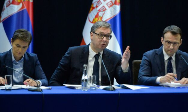 VUČIĆ: BILO KAKAV SUKOB NA KIM BIO BI SUKOB SA NATO, UČINIĆEMO SVE DA TO IZBEGNEMO