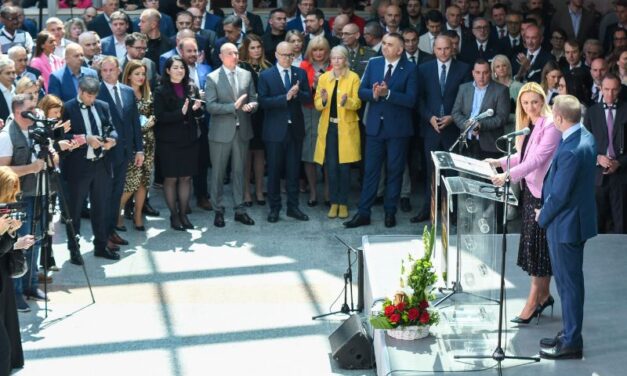 POČEO SAJAM POLJOPRIVREDE, NAJSKUPLJI TRAKTOR 462.000 EVRA