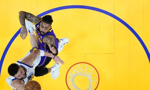 NBA: GOLDEN STEJT IZJEDNAČIO NA 1:1 PROTIV LEJKERSA U POLUFINALU ZAPADA