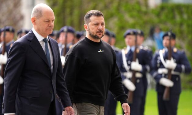 ZELENSKI U BERLINU SA ŠOLCOM, NOVI NAPADI RUSKIH SNAGA NA UKR DRONOVIMA