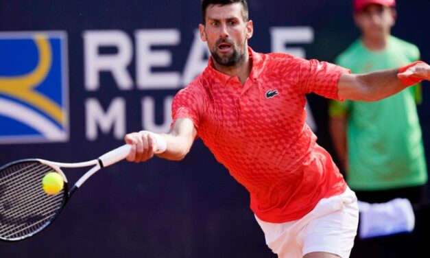 NIŠTA OD FINALA: Nole ubedljivo poražen