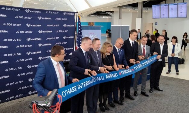 SVEČANI DOČEK ZA AVION ER SRBIJE U ČIKAGU
