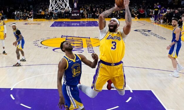 POBEDE KOŠARKAŠA MAJAMIJA I LA LEJKERSA U PLEJ-OFU NBA LIGE