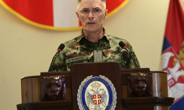 MOJSILOVIĆ: VOJSKA SRBIJE UPUTILA ZAHTEV KFORU DA ZAŠTITI SRBE NA KIM