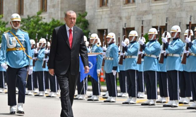 ERDOGAN POLOŽIO ZAKLETVU ZA NOVI PREDSEDNIČKI MANDAT