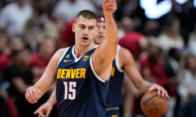 JOKIĆ POMERA GRANICE NBA LIGE: DENVER NA KORAK DO ISTORIJSKE POBEDE