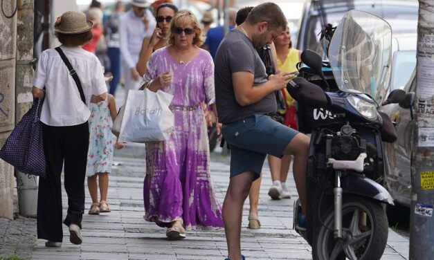 STIŽE VREMENSKI ROLERKOSTER: SMENE SUNCA, OBLAKA I KIŠE