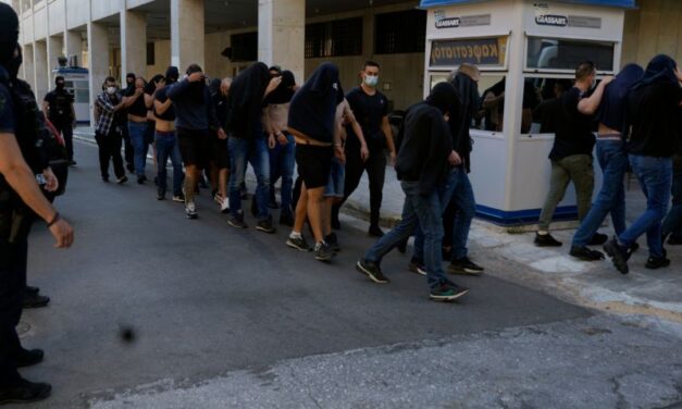 ŠEF HRVATSKE SOA: NAVIJAČI NISU SVESNI O KAKVIM OPTUŽBAMA PROTIV NJIH SE RADI