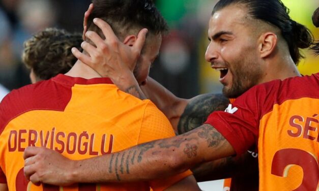 FUDBALERI GALATASARAJA, MOLDEA, RENDŽERSA I PSV-A U PLEJ-OFU ZA LIGU ŠAMPIONA