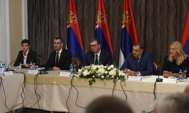 OBELEŽAVA SE DAN SEĆANJA NA STRADALE U “OLUJI”, VUČIĆ I DODIK POSLALI JASNE PORUKE
