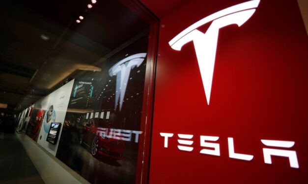 KOMPANIJA TESLA PREDSTAVILA NOVU VERZIJU AUTOMOBILA MODEL 3 NA KINESKOM TRŽIŠTU