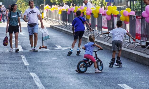 U BEOGRADU ODRŽANA TRADICIONALNA PORODIČNA MANIFESTACIJA ROLERIJADA PLUS 2023