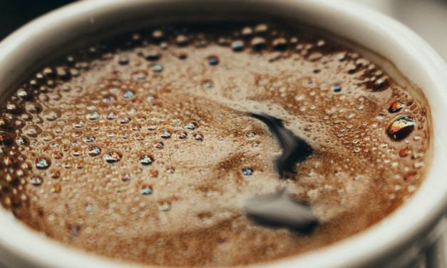 Dodajte u kafu MALO OVOG ZAČINA