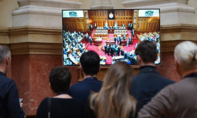 SAZNAJEMO: Nepoverenje Vladi, pa izbori