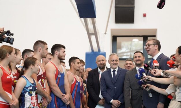 VUČIĆ: Nastavićemo ulaganja u sport i do 2027. otvoriti još mnogo novih objekata