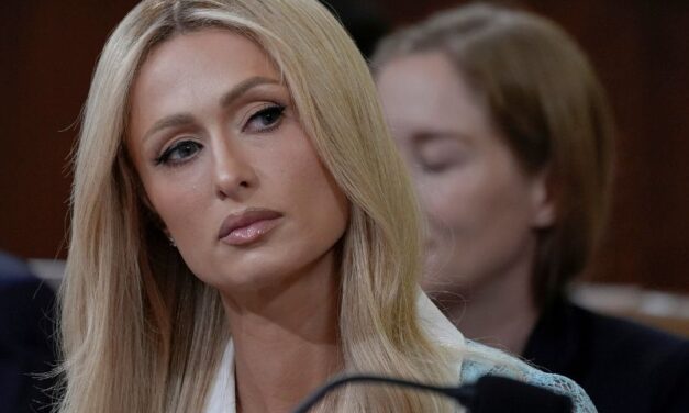 PARIS HILTON PRED KONGRESOM: Zlaže se za poboljšanje institucija za brigu o mladima