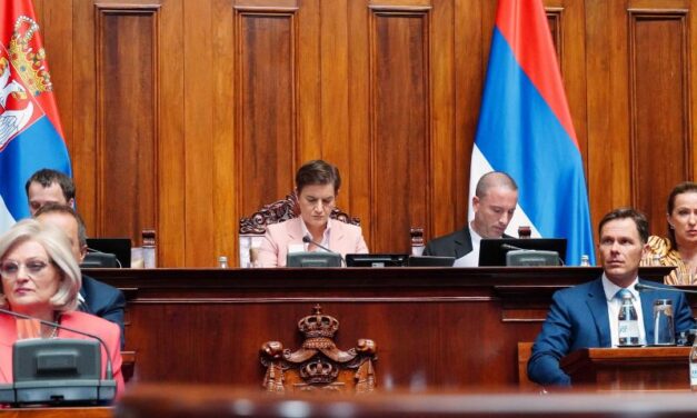 “Ako ste protiv Rio Tinta, zašto ste ga DOVELI U SRBIJU?” Brnabić postavila SEDAM JASNIH PITANJA opoziciji