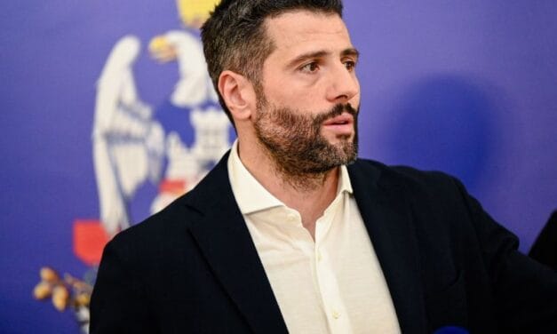 ŠAPIĆ O VESIĆU I UKLANJANJU MOSTA: Krećemo sa radovima, ja da plaćam novinare neću