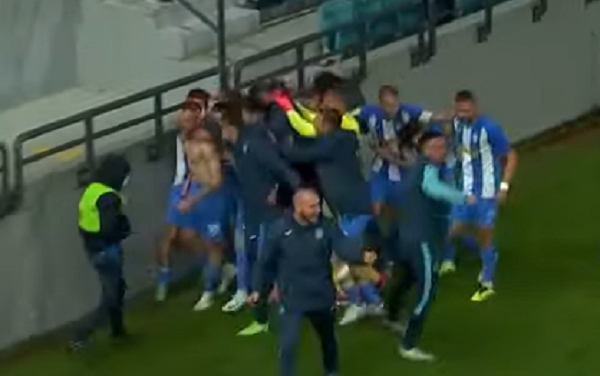 ROMANTIČNA BRUKA CRNO BELIH: I OFK Beograd savladao Partizan