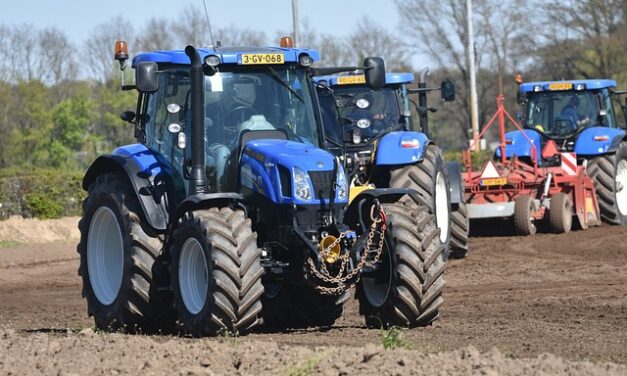 POLJORPIVREDNICI vs MINISTAR: Ko je u pravu?