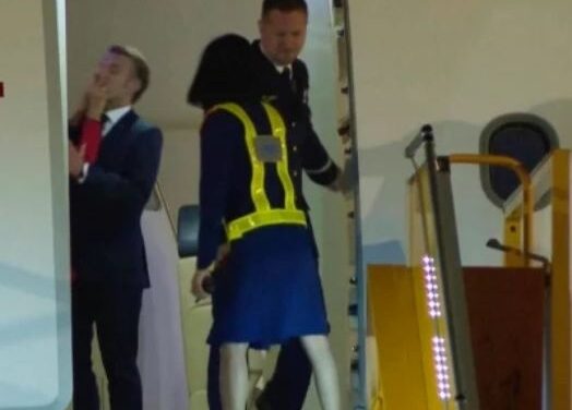 ŠAMAR ILI ŠALA: Svet i dalje bruji o svađi Brižit i Makrona