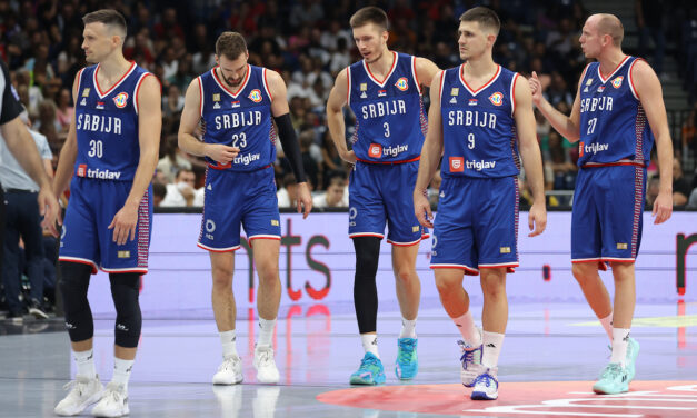 Giannis i Grčka eliminišu Španiju, formirani parovi osmine finala