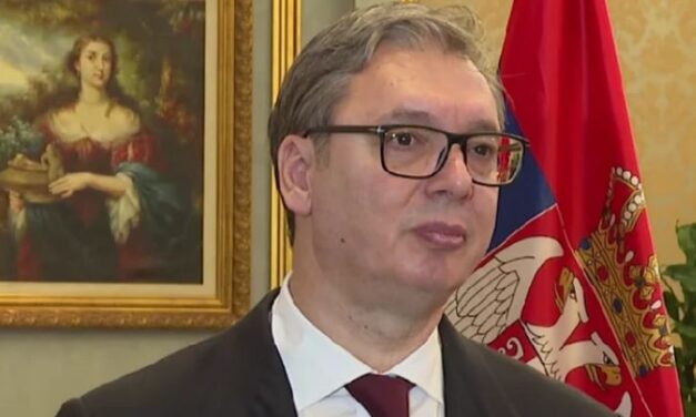 VUČIĆ: Građani mogu da budu mirni, policija radi svoj posao