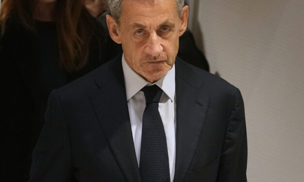 Sarkozi ponovo pred zatvorom